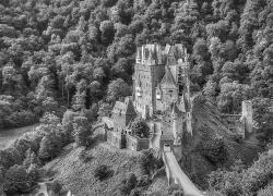 IMG_E6754-Burg_eltz.jpg