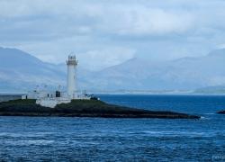 Bild: Leuchtturm vor Isle of Mull / IMG_1171-leuchtturm-oban-02.jpg